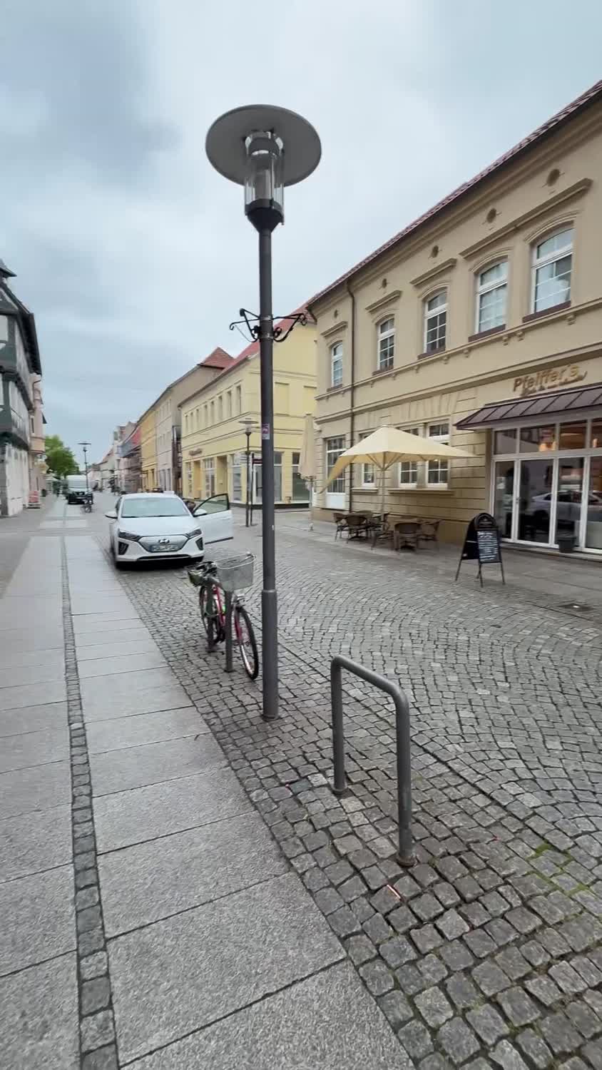 Blick in die Fußgängerzone der Hagenstraße in Haldensleben
